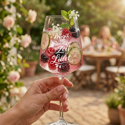 Personalisiertes Lillet Glas mit Namen graviert – Birgit es ist immer Zeit für Lillet – Lasergravur handmade in Germany