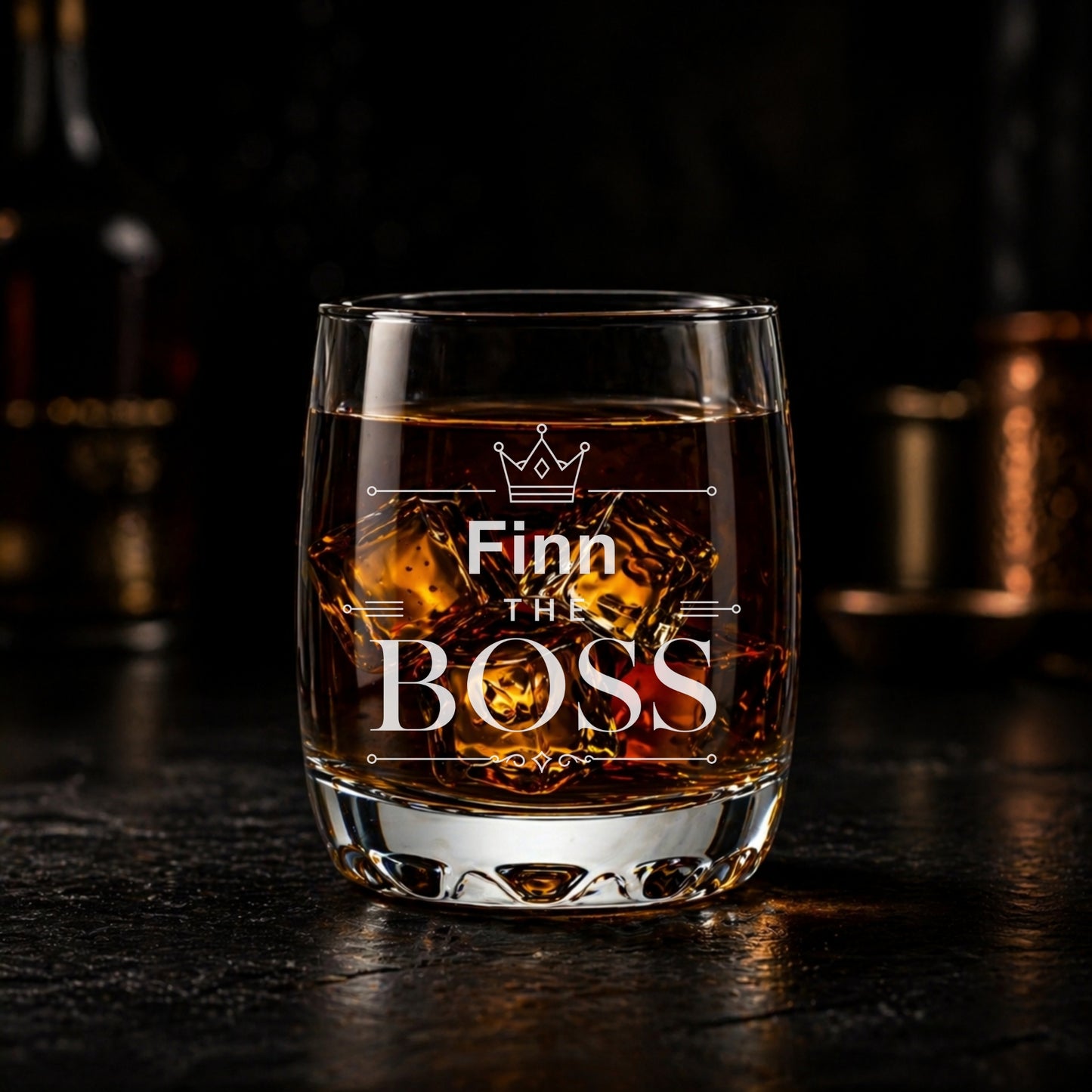 Whisky Glas personalisiert The Boss Finn – edles Männergeschenk – Lasergravur Made in Germany
