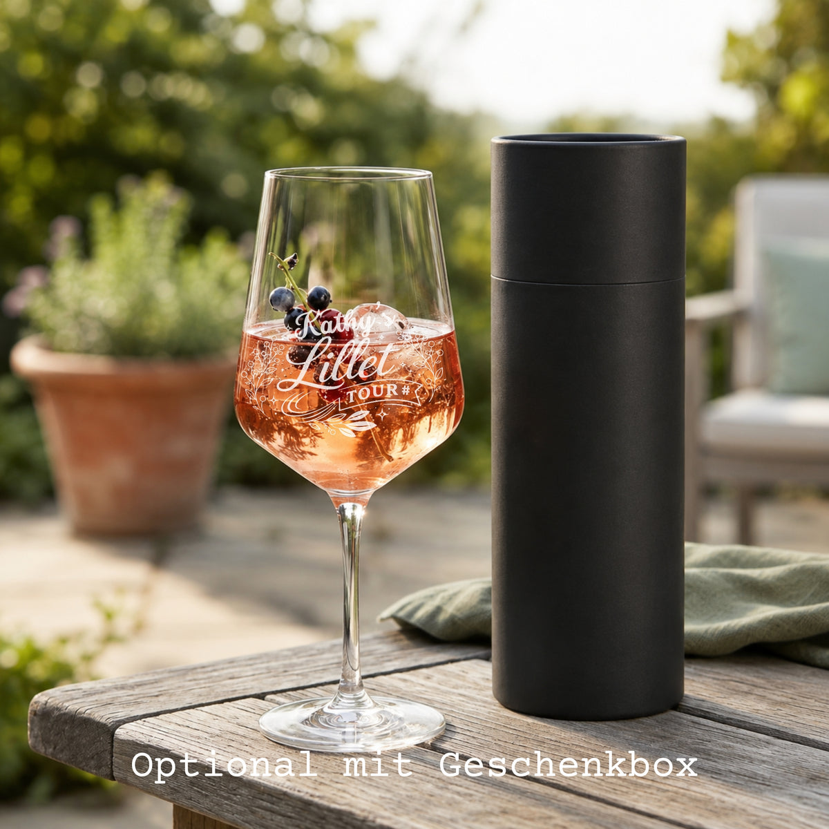 Lillet Glas personalisiert mit Namen – „Lillet Tour" Lasergravur – Geschenk für Frauen & Freundinnen