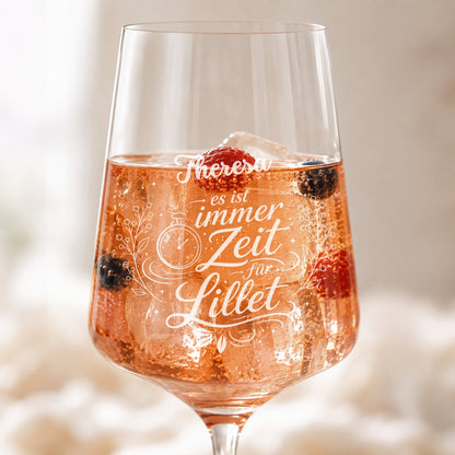 Lillet Glas personalisiert mit Namen – „Es ist immer Zeit für Lillet" Lasergravur – Geschenk für Frauen
